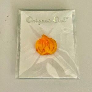 Authentic Origami Owl Swarovski crystal pumpkin charm NIP ORANGE CH1882